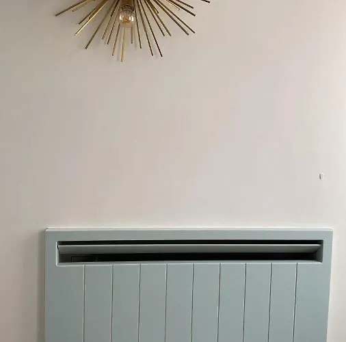 Konukevi Sain Charming 3*